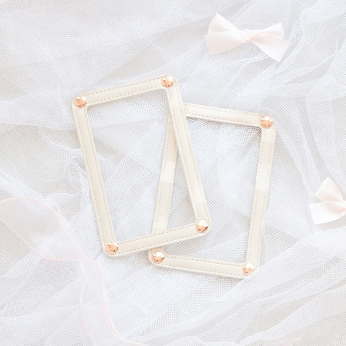 clear deco parts / ivory